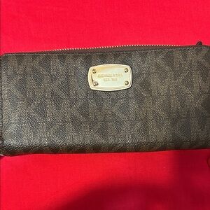 Michael Kors Dark Brown Zip Wallet